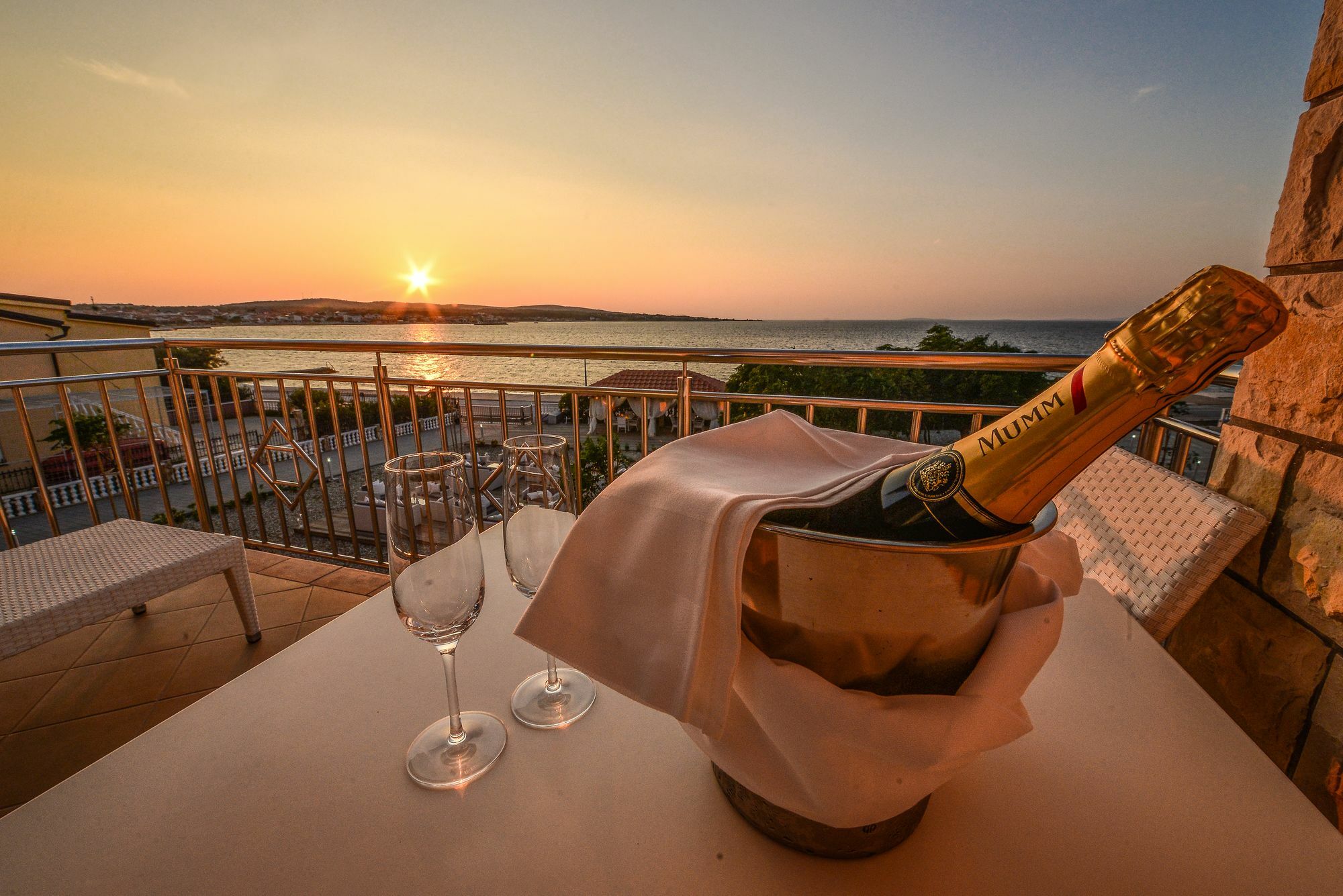 Apartment Sunset Deluxe Vir