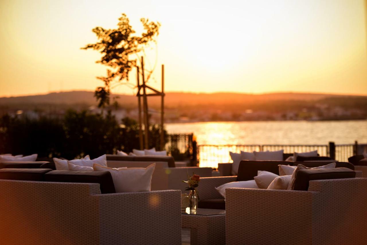Sunset Deluxe Apartment Vir