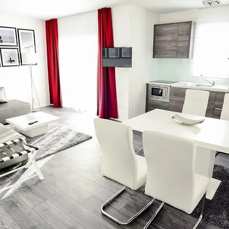 Sunset Deluxe Apartments Vir Exterior photo